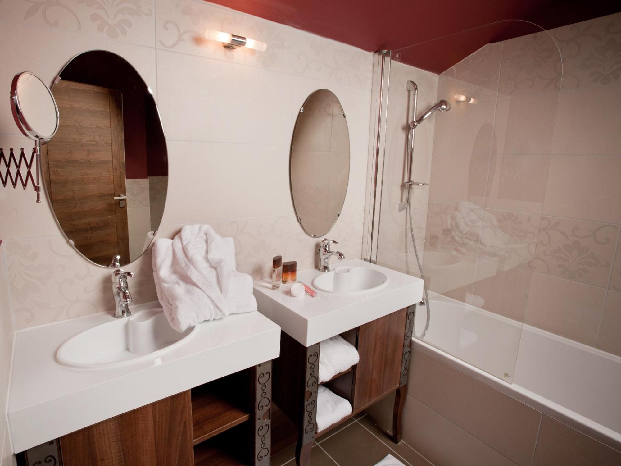 Aparthotel Le Hameau Du Kashmir Val Thorens Zewnętrze zdjęcie